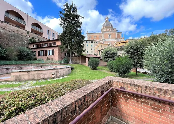 Elegant San Francesco Siena