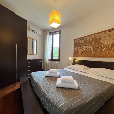 Elegant San Francesco Apartment Siena
